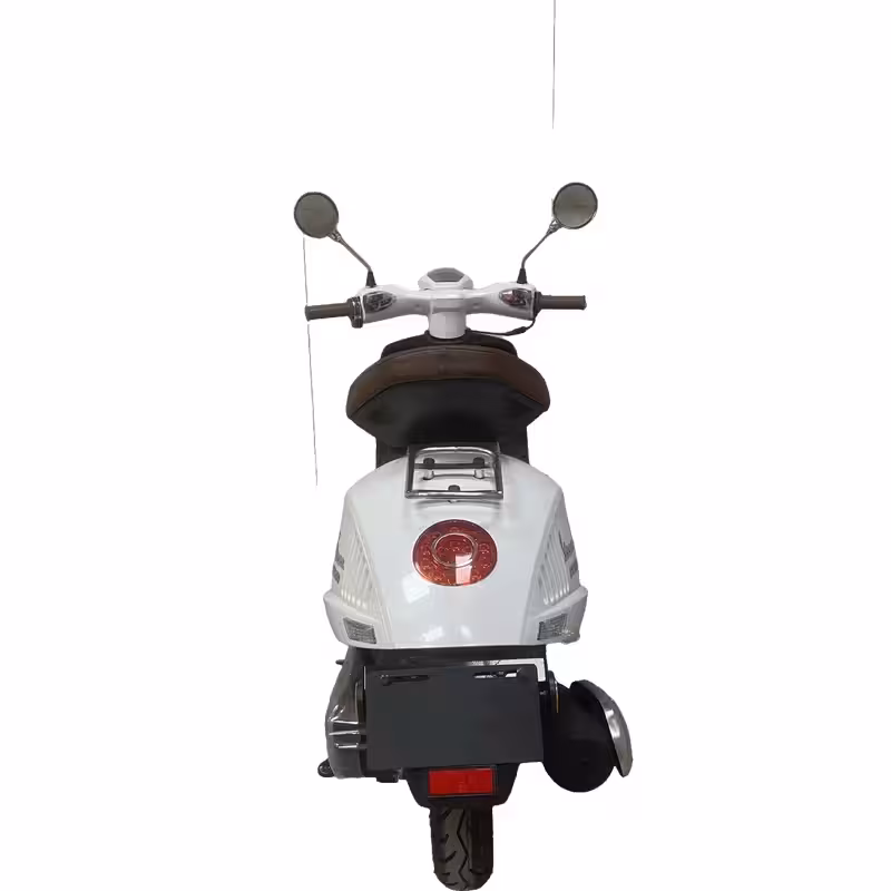 150cc Gasoline Scooter High Torque Belt Drive Front Disc Rear Drum Dual Start Compact Design