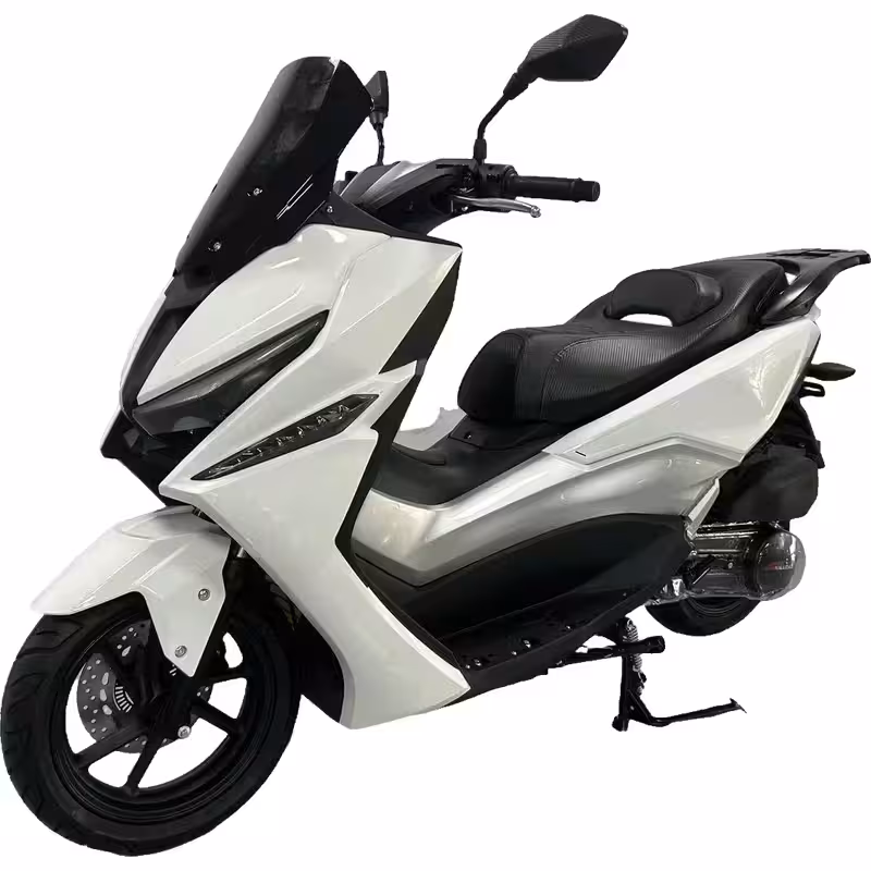 1500cc Gasoline Motorcycle High Spec Engine Disc Brakes 95km/h Top Speed 10L Tank Electric Kick Start Digital Meter