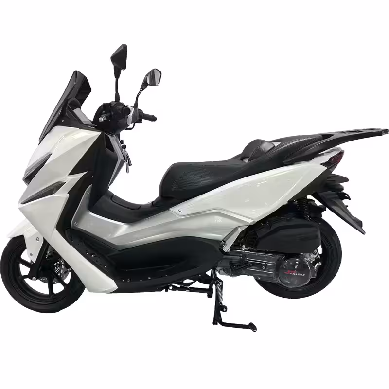 1500cc Gasoline Motorcycle High Spec Engine Disc Brakes 95km/h Top Speed 10L Tank Electric Kick Start Digital Meter