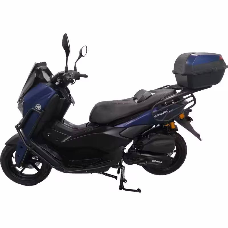 1500cc Gasoline Scooter Dual Disc Brakes Hydraulic Suspension Sporty Design