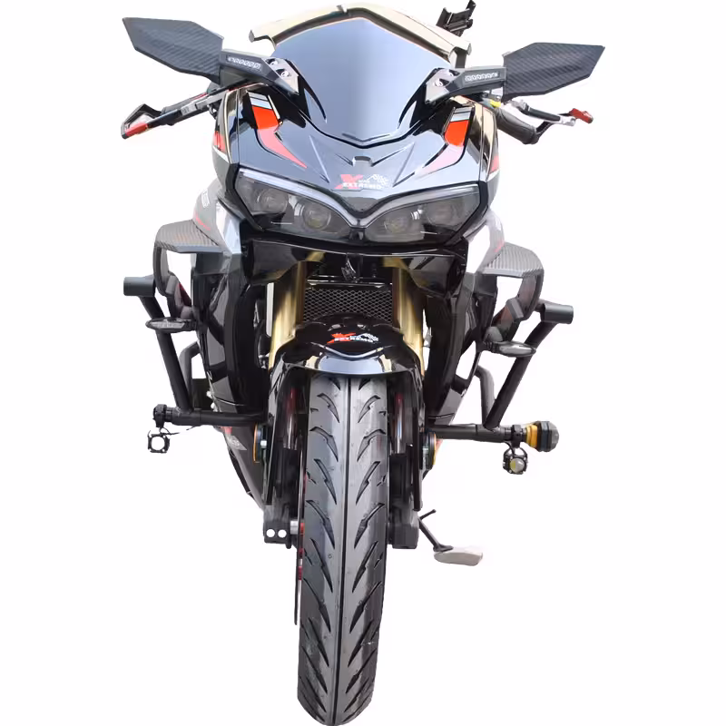 223cc Gasoline Motorcycle Loncin RE250 Oil-Cooled Engine 6 Speed Manual Disc Brakes 140km/h Top Speed 20L Fuel Tank
