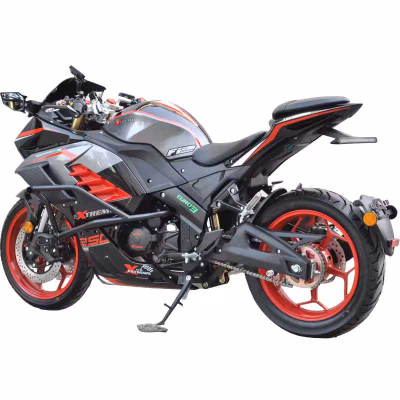 367cc 4-Stroke Twin-Cylinder Water-Cooled Motorcycle 6-Speed Transmission 158km/h Max Speed 18L Fuel Tank