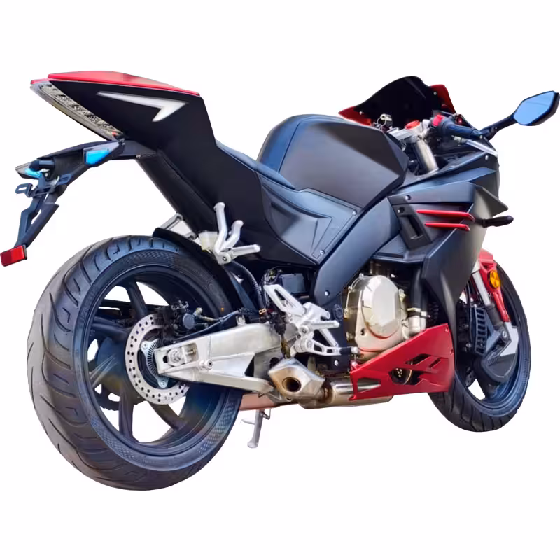 446cc Gasoline Cruiser Motorcycle Water-Cooled Dual Cylinder 6-Speed Manual Transmission Disc Brakes 160km/h Max Speed