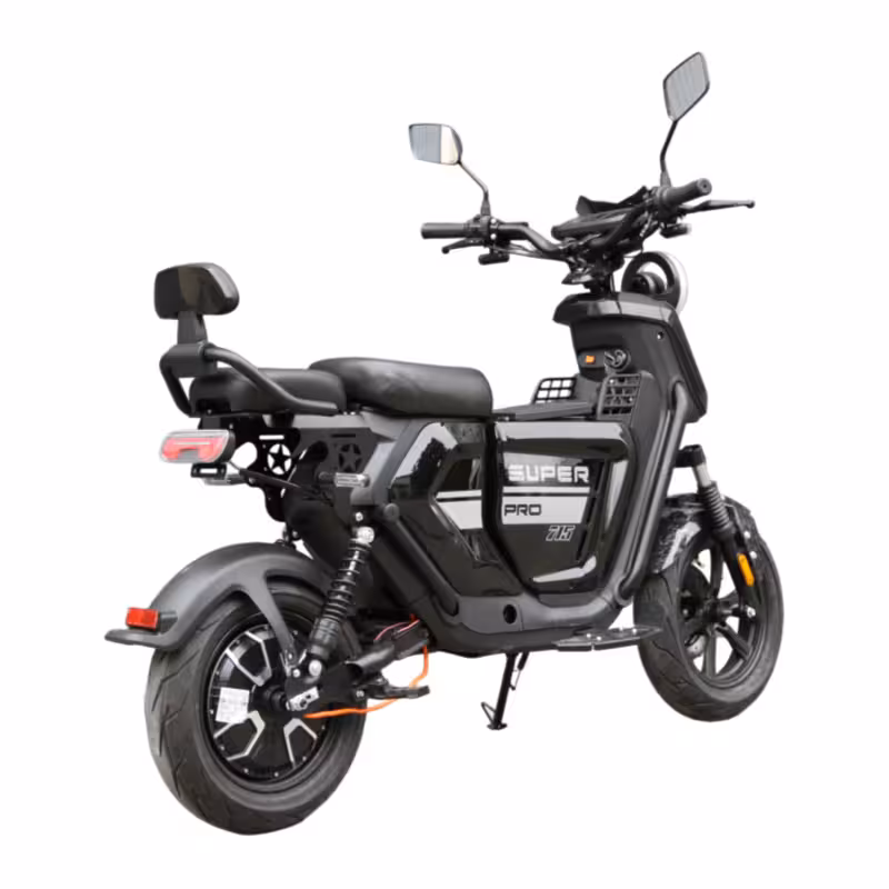 1500W Electric Scooter with 60km/h Top Speed and Lithium Battery