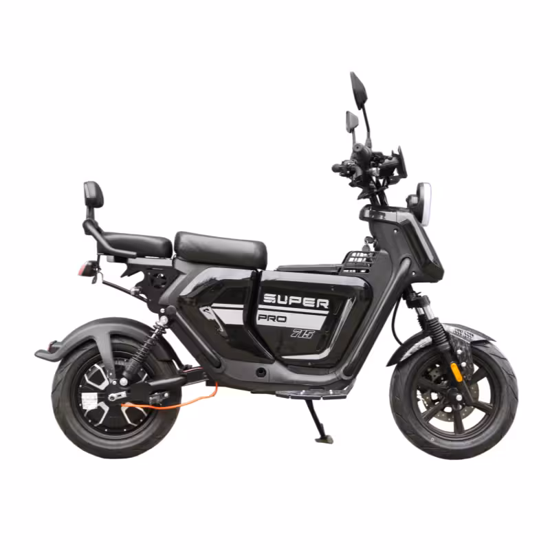 1500W Electric Scooter with 60km/h Top Speed and Lithium Battery