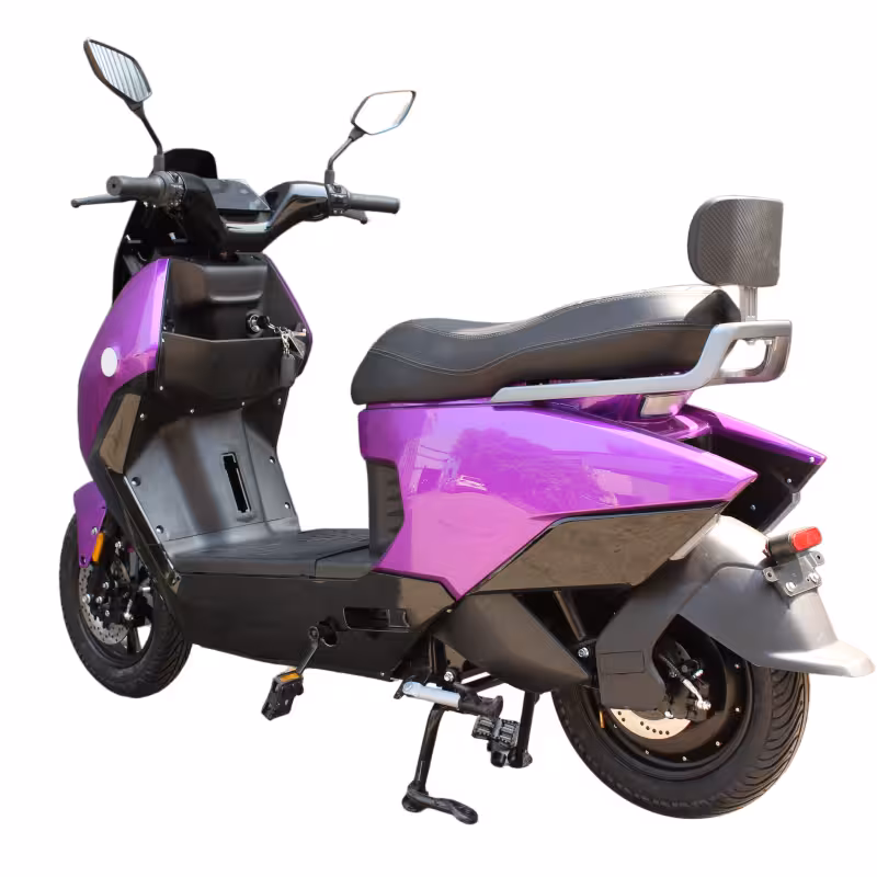 1500W Electric Scooter with Dual Disc Brakes and 90/90-12 Tires
